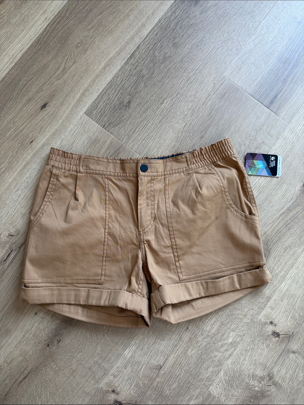 Mountain Hardwear Women's Roll-Cuff High-Waist Shorts in Tan